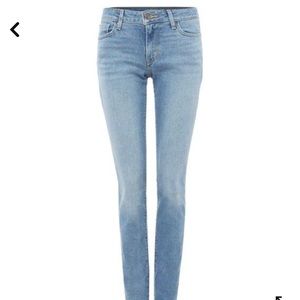 Levi 711 Skinny Jean